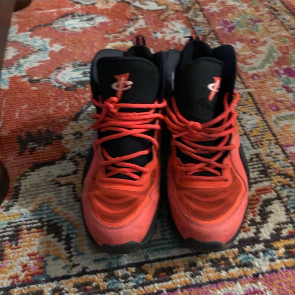 Limited Tracey McGrady - Picture 1 of 3